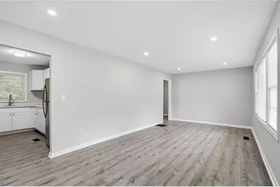 467 Park Valley Drive NW, Atlanta, GA 30318 - Photo 3