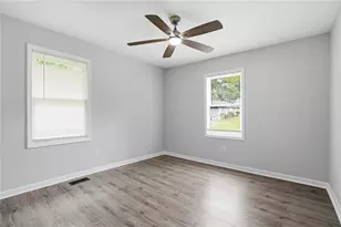 467 Park Valley Dr NW, Atlanta, GA 30318 - Photo 7
