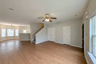 511 Creel Ln, Atlanta, GA 30349 - Photo 3