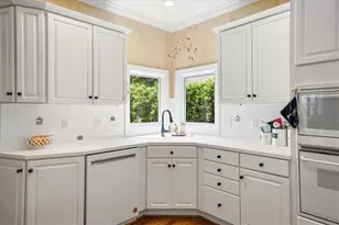2 Orleans Pl, Brookhaven, GA 30341 - Photo 21