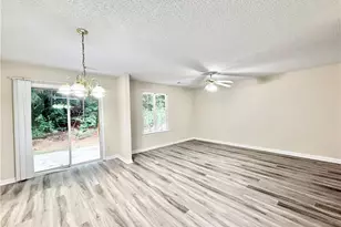 1425 Maple Valley Ct, Union City, GA 30291 - Photo 5
