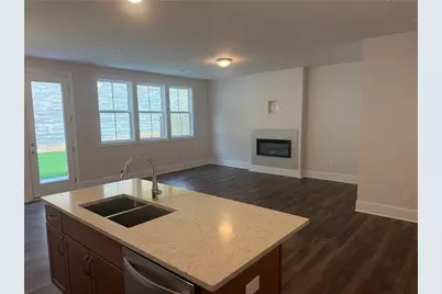 1648 Crestcreek Court, Marietta, GA 30008 - Photo 3