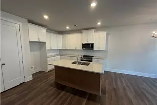 1648 Crestcreek Ct, Marietta, GA 30008 - Photo 5