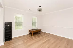2523 Haynes Meadow Ct, Grayson, GA 30017 - Photo 7