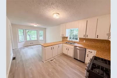 6658 Dearborn Drive, Acworth, GA 30102 - Photo 7