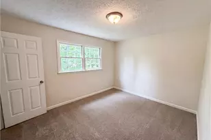 6658 Dearborn Dr, Acworth, GA 30102 - Photo 15