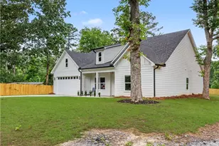 4392 Navajo Ln SE, Acworth, GA 30102 - Photo 3