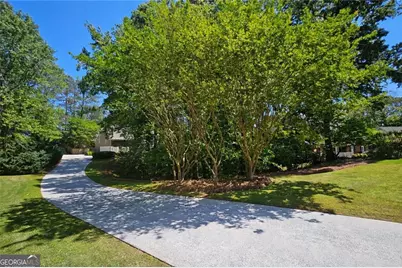 7635 Blandford Place, Atlanta, GA 30350 - Photo 59