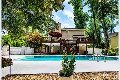 927 Lerose Court NE, Marietta, GA 30068 - Photo 3