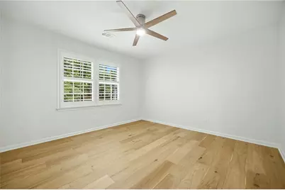 1390 Tennis Court Place, Roswell, GA 30075 - Photo 33