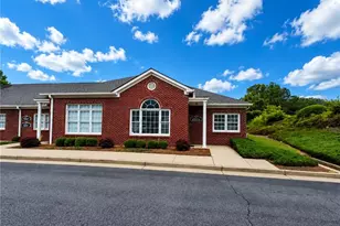 2950 Horizon Park, Suwanee, GA 30024 - Photo 1