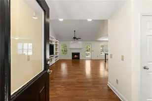 227 Clarkesville Heights Dr, Clarkesville, GA 30523 - Photo 7