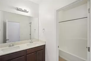 5770 Rialto Way, Cumming, GA 30040 - Photo 17