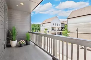 6562 Beacon Dr, Atlanta, GA 30328 - Photo 9