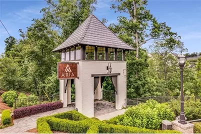6562 Beacon Drive, Atlanta, GA 30328 - Photo 23