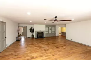 8671 Lake Forrest Dr, Douglasville, GA 30134 - Photo 15