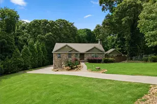 6610 Jessie Cir, Flowery Branch, GA 30542 - Photo 1