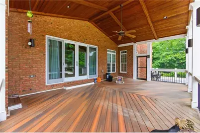 1085 Eagles Brooke Drive, Locust Grove, GA 30248 - Photo 19