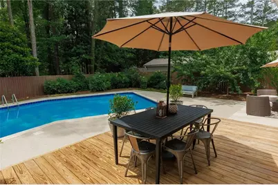2933 Danbyshire Court NE, Atlanta, GA 30345 - Photo 49