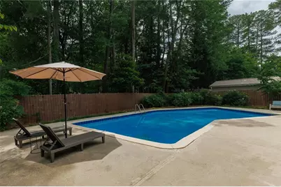 2933 Danbyshire Court NE, Atlanta, GA 30345 - Photo 53