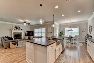 903 Calgary Ct, Winder, GA 30680 - Photo 13