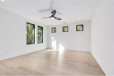 1000 Clementstone NE Drive, Sandy Springs, GA 30342 - Photo 49