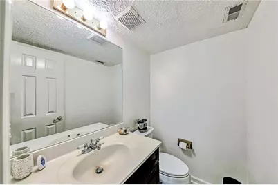 878 Lake Hollow Boulevard SW, Marietta, GA 30064 - Photo 9