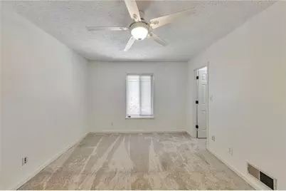 878 Lake Hollow Boulevard SW, Marietta, GA 30064 - Photo 13