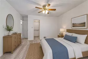 878 Lake Hollow Blvd SW, Marietta, GA 30064 - Photo 15