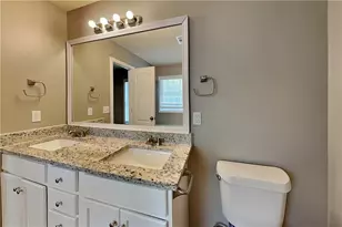 6430 Queensdale Dr, Douglasville, GA 30135 - Photo 9