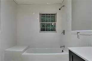 2755 Hickory Cir, Snellville, GA 30078 - Photo 15