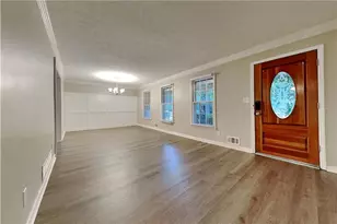 2755 Hickory Cir, Snellville, GA 30078 - Photo 3