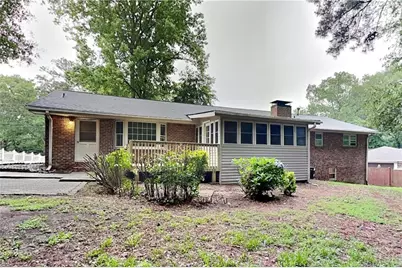 2755 Hickory Circle, Snellville, GA 30078 - Photo 17