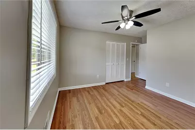 151 Castleair Drive NE, Kennesaw, GA 30144 - Photo 11
