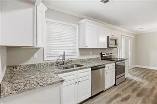 310 Flagstone Dr SW, Atlanta, GA 30331 - Photo 9