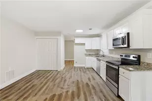 310 Flagstone Dr SW, Atlanta, GA 30331 - Photo 11