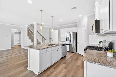 6732 Scarlet Oak Way, Flowery Branch, GA 30542 - Photo 9