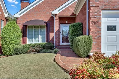 1910 Stockton Walk Lane, Snellville, GA 30078 - Photo 3