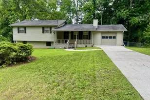 39 Belmont Ln, Lawrenceville, GA 30046 - Photo 1