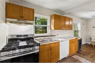 1921 Clearwater Drive SE, Marietta, GA 30067 - Photo 5