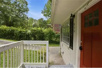 830 Mercury Drive NW, Atlanta, GA 30331 - Photo 7