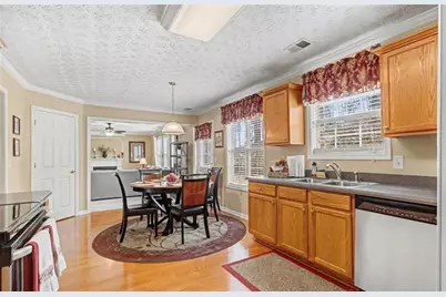5769 Fairington Farms Court, Lithonia, GA 30038 - Photo 13