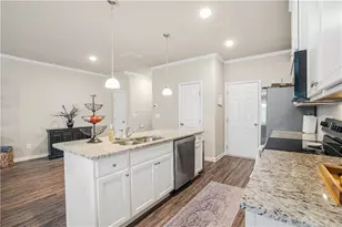 5104 Fox Den Rd, Oakwood, GA 30566 - Photo 9