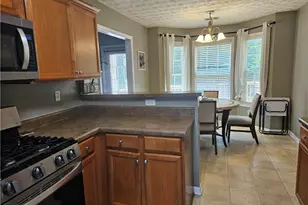 105 Queensland Ln, Covington, GA 30016 - Photo 11