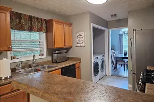 105 Queensland Ln, Covington, GA 30016 - Photo 15