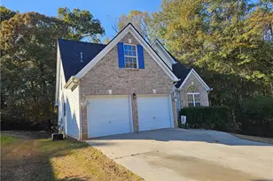105 Queensland Ln, Covington, GA 30016 - Photo 1