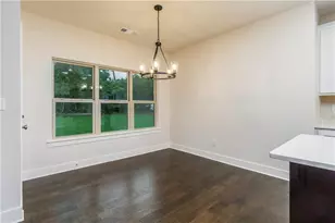 2963 Parkwood Rd, Snellville, GA 30039 - Photo 13