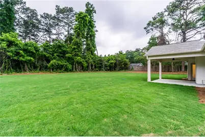 2963 Parkwood Road, Snellville, GA 30039 - Photo 29