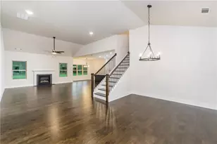 2963 Parkwood Rd, Snellville, GA 30039 - Photo 3
