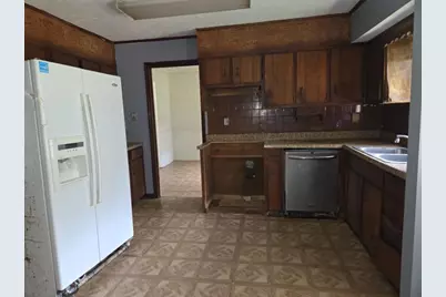556 Greenview Avenue SE, Conyers, GA 30094 - Photo 5